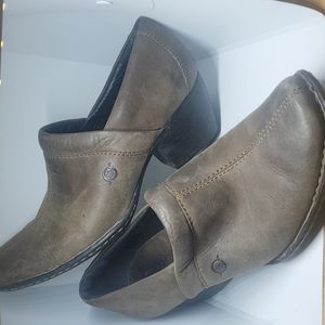 BORN Brown Leather SQUARE TOE Ankle BOOTIES Sz 7.5 Block Heel